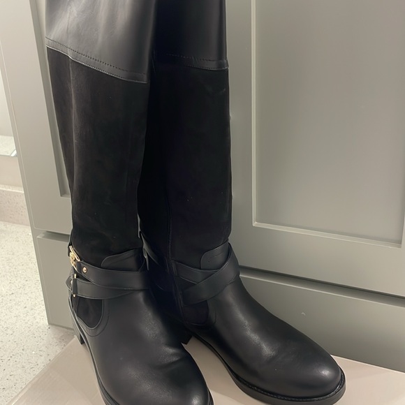 New Bandolino black leather boots in size 8 1/2 medium - Picture 6 of 10